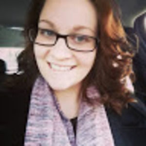 Meet your Posher, Alicea